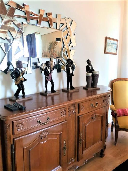 Vue Sur Chateau Et Loire Saumur Zewnętrze zdjęcie
